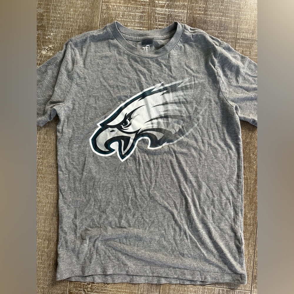 Philadelphia Eagles Kids Grey t-Shirt Size Large 10/12